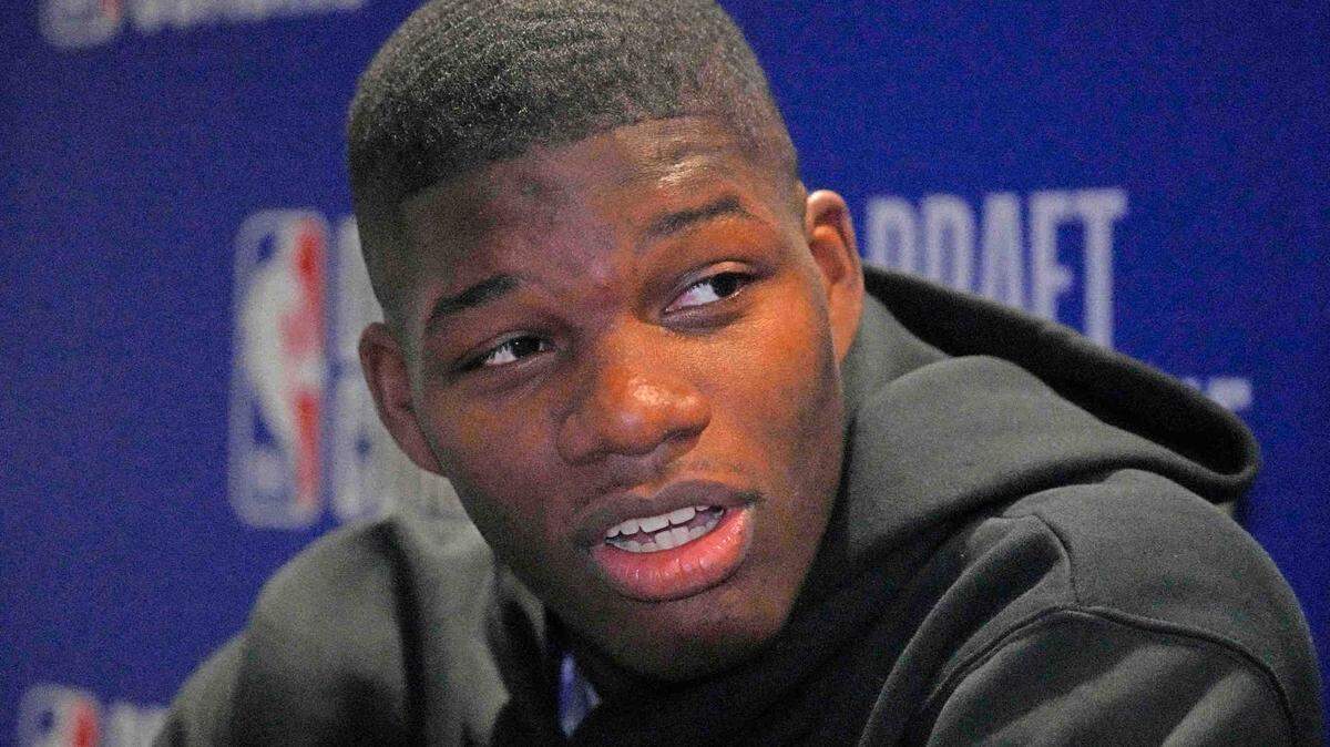 May 14, 2025; Chicago, Il, USA; Cedric Coward talks to the media during the 2025 NBA Draft Combine at Marriott Marquis Chicago.