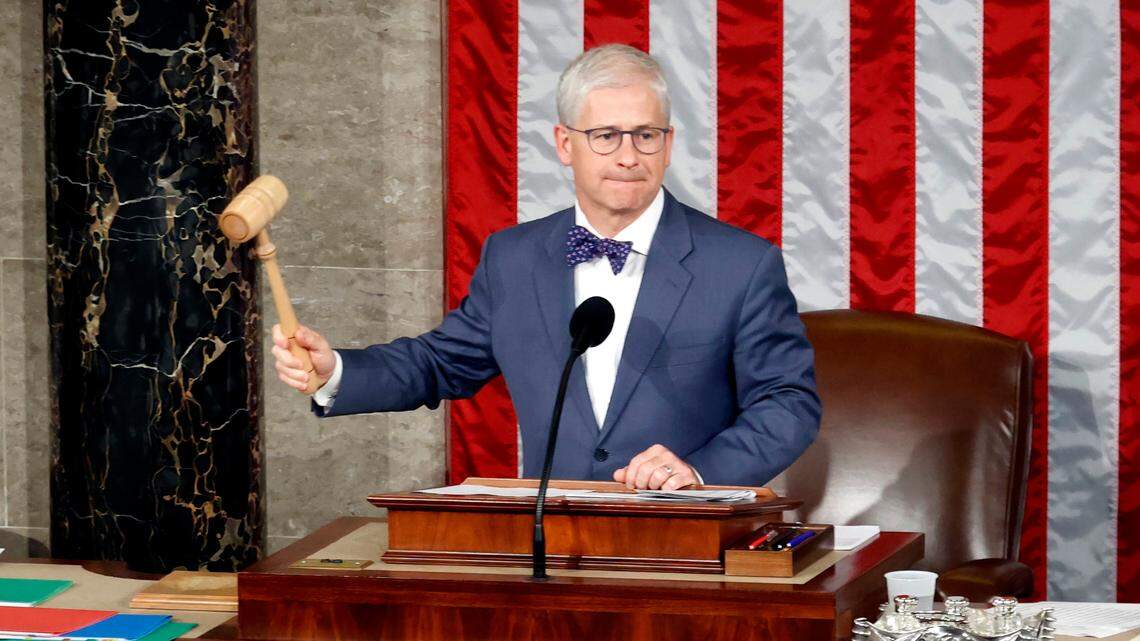 Then-Speaker Pro Tempore Patrick McHenry gavels in the House as lawmakers seek to elect a new speaker in Washington on Oct. 25, 2023.
