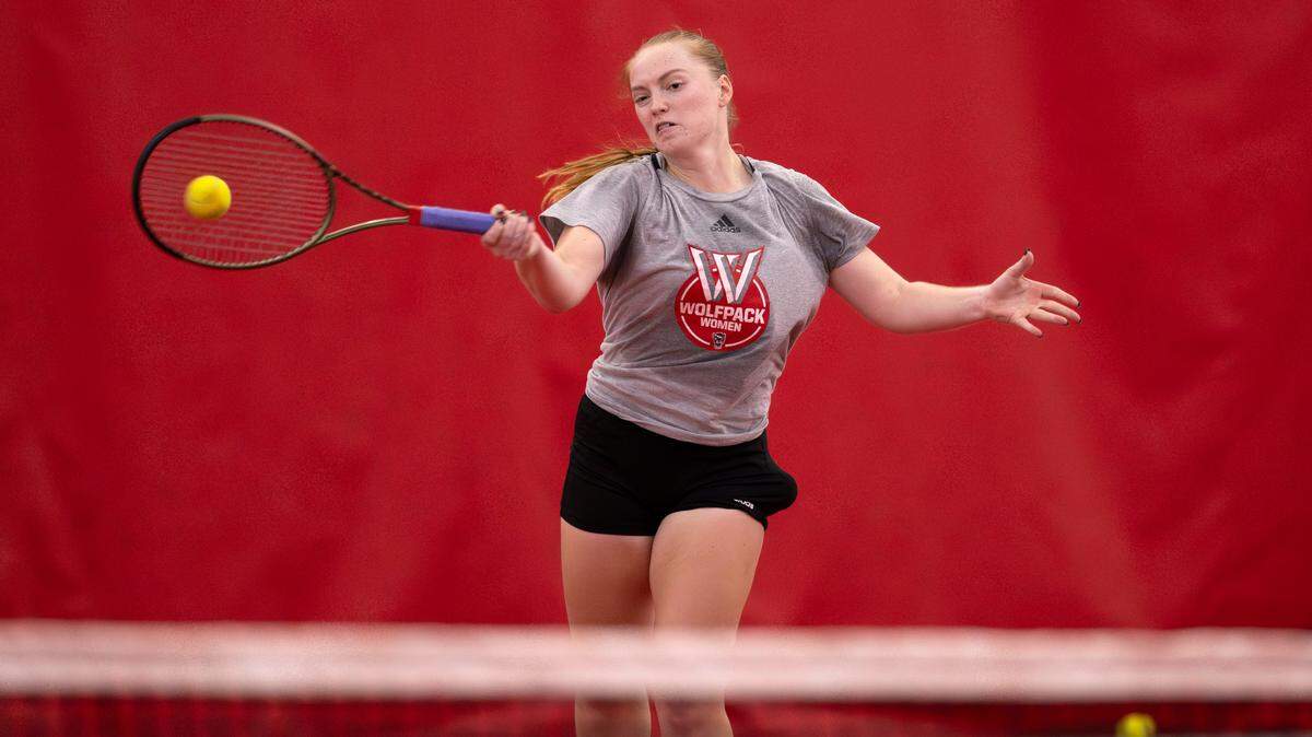 N.C. State senior Sophie Abrams works out during practice at the J.W. Isenhour Tennis Center on Thursday, January 25, 2024 in Raleigh, NC.