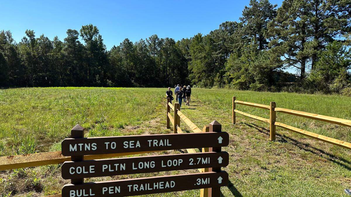 A new 1-mile section of the Mountains-to-Sea Trail was dedicated on the Bentonville Battlefield in southern Johnston County on Sept. 19, 2023.
