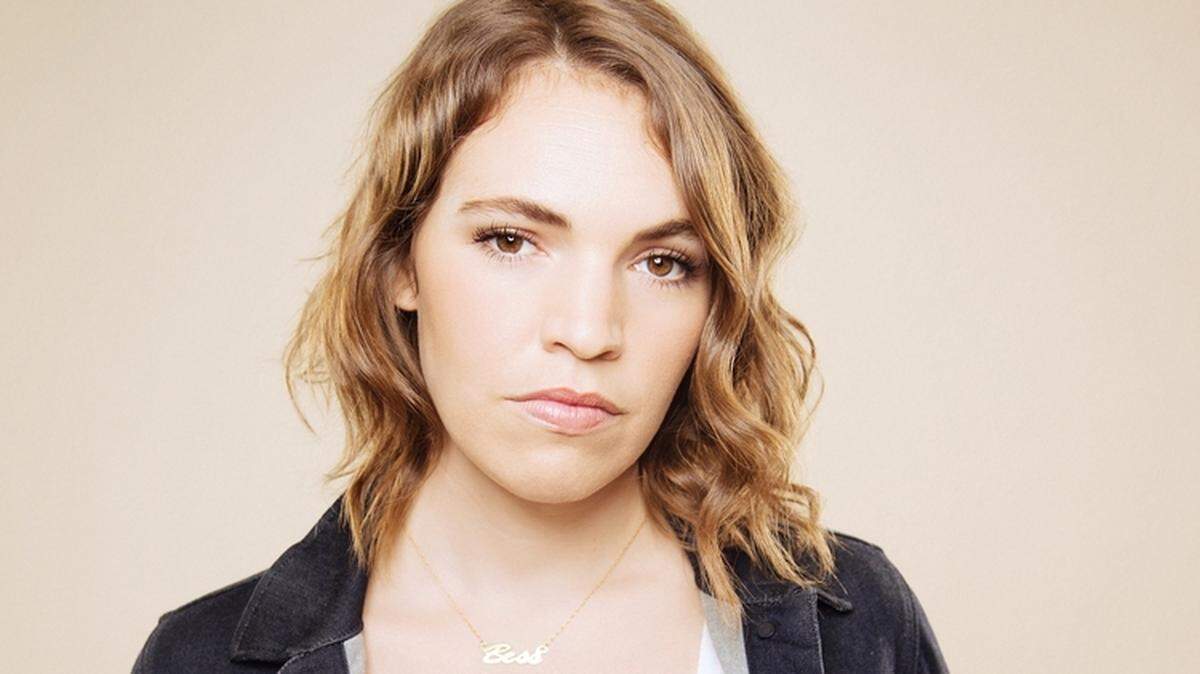Comedian Beth Stelling, who writes for Pete Holmes’ HBO series “Crashing,”  will perform Oct. 4-6 at Goodnights.