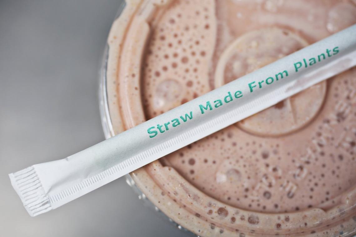 Happy + Hale uses compostable straws made from plants.