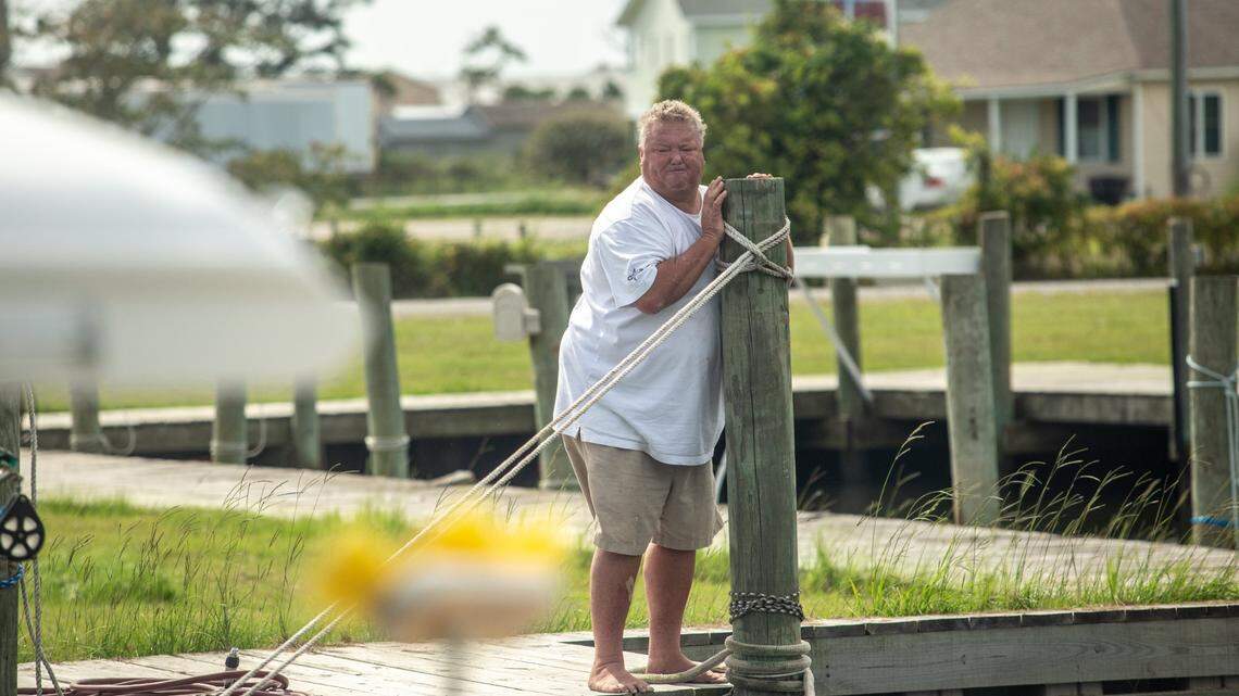 Charlie Griffin, 58, secures his boat ‘Reels of Fortune’ in Wanchese Thursday, Sept. 5, 2019 in preparation for Hurricane Dorian.