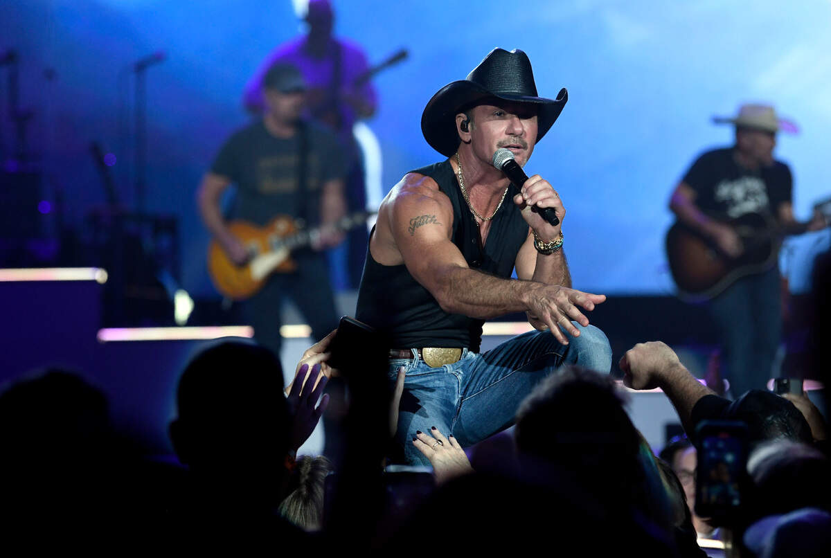 Tim McGraw brings his 2022 tour to Raleigh, N.C.’s Coastal Credit Union Music Park at Walnut Creek, Saturday night, May 21, 2022.