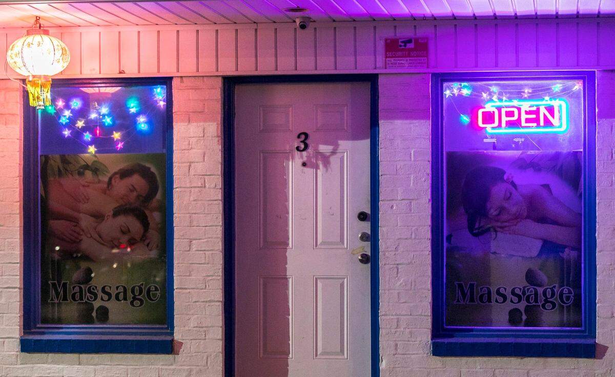 Beijing Parlor in the Myrtle Beach area.