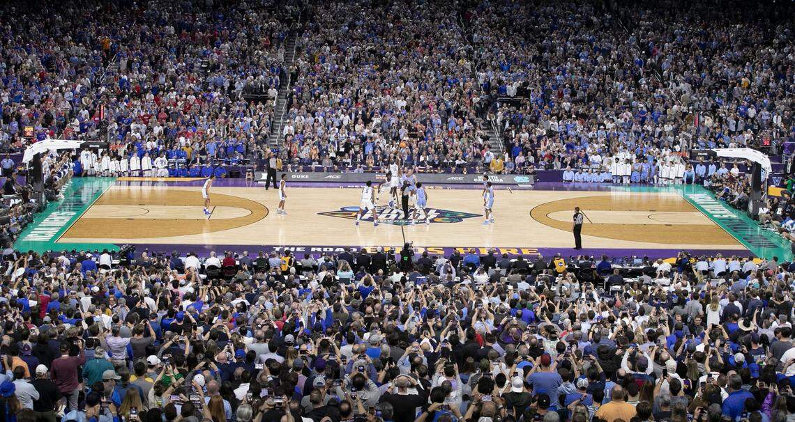 Duke and North Carolina tipoff at the start of their game in the Final Four at Caesars Superdome in New Orleans, La., Saturday, April 2, 2022.
