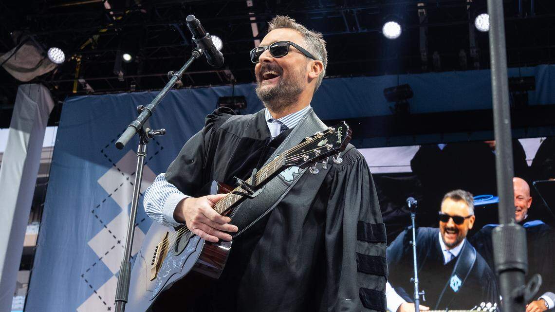 Why country star Eric Church’s commencement speech at UNC has gone viral