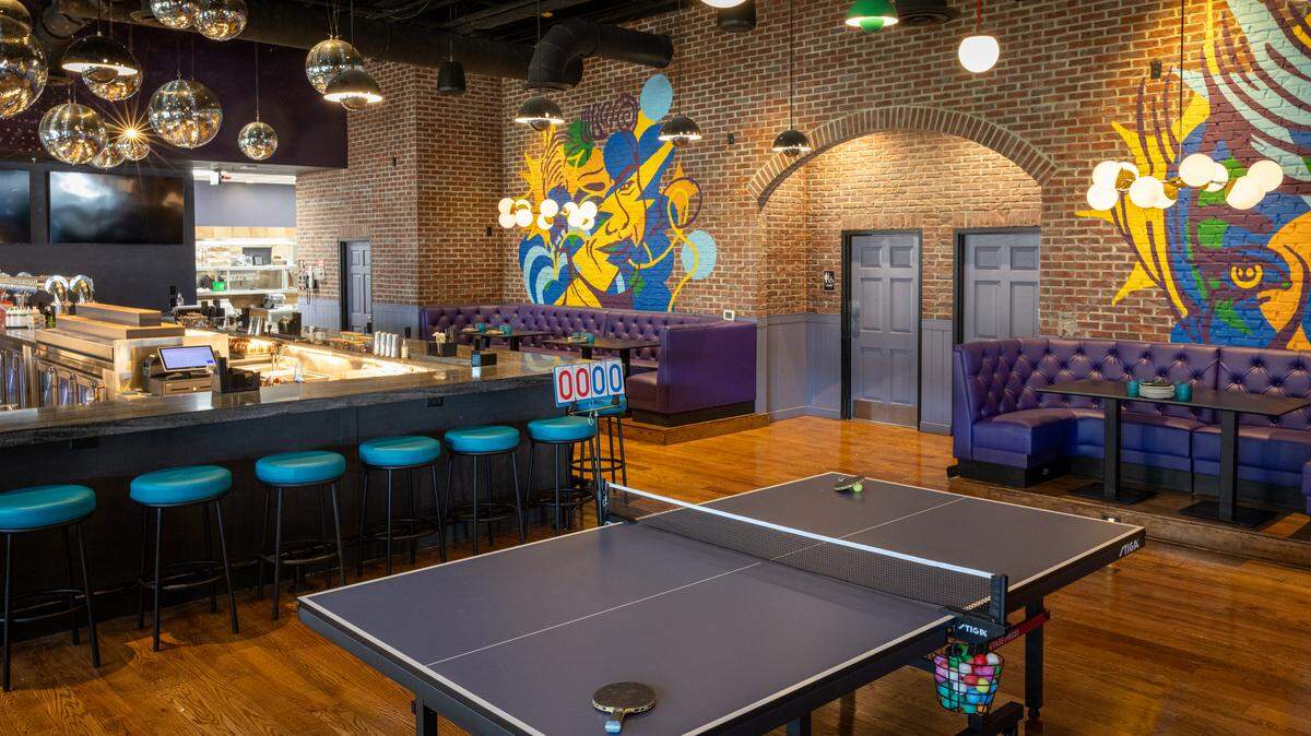 Smash Social Club opened in December in a former Carolina Ale House space on Glenwood Ave.