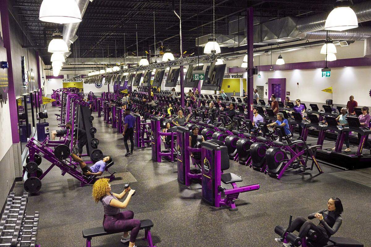 A Planet Fitness location will move into an old Big Lots in Raleigh.