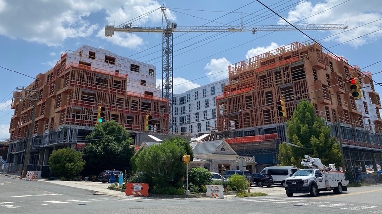Plans for an 18-story tower on Durham’s Rigsbee Avenue just shrank. Here’s the new plan.