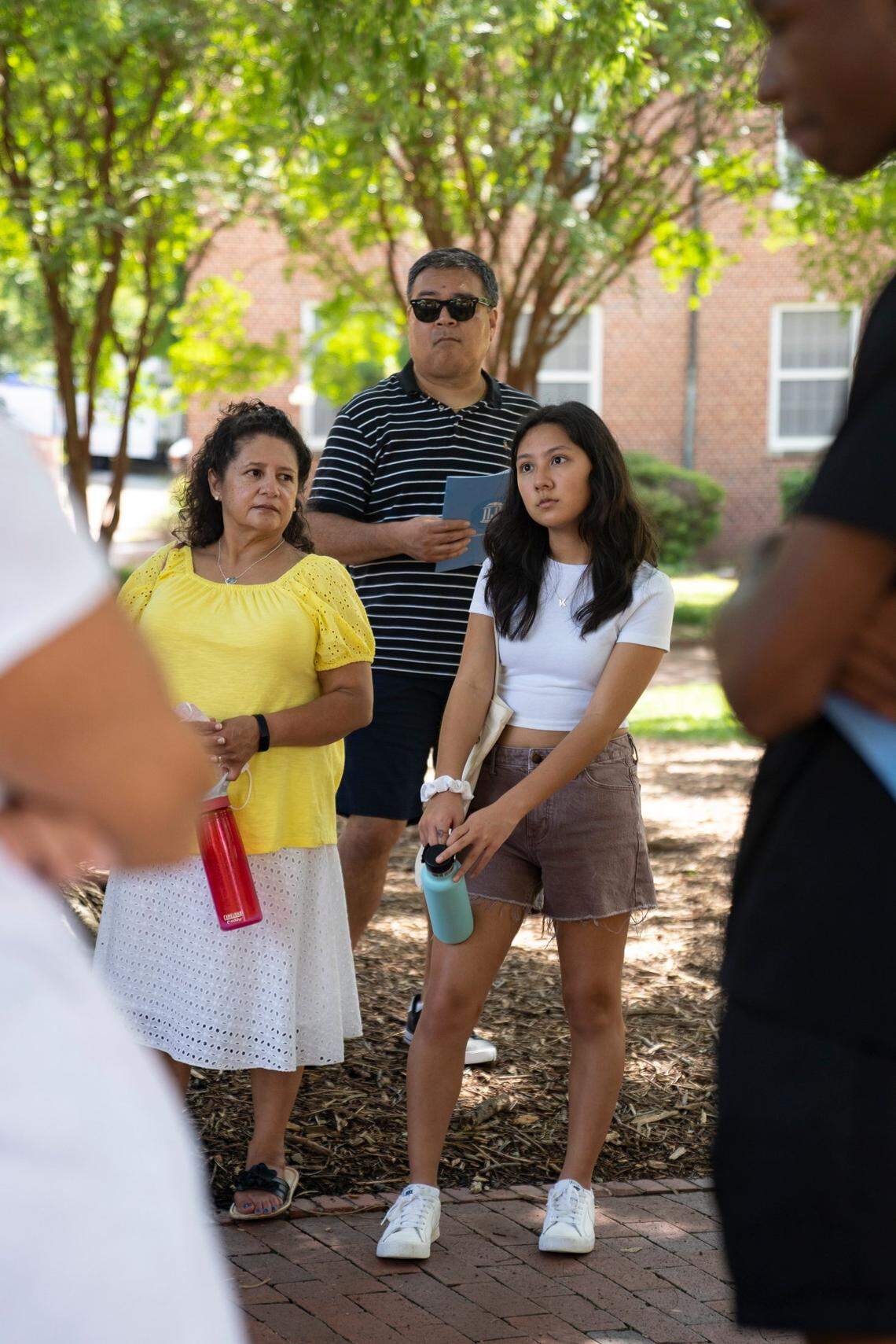 Katie McLean, a prospective UNC-Chapel Hill student, attends a tour as the students start to return to Chapel Hills campus on Thursday, Aug. 4, 2022.