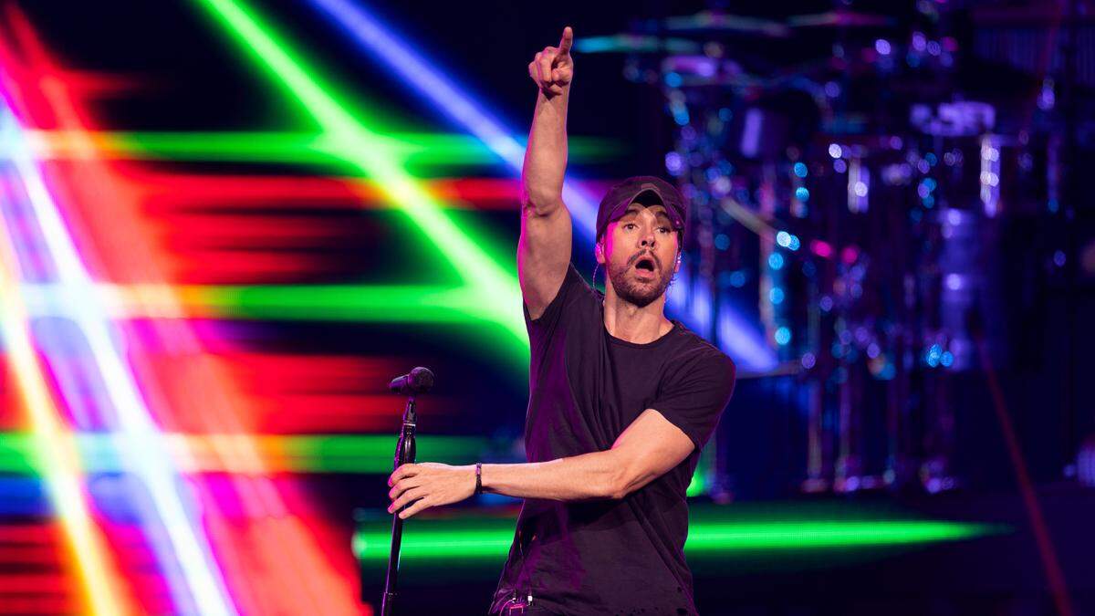 Enrique Iglesias opens “The Trilogy Tour” at Raleigh, N.C.’s PNC Arena, Thursday night, Feb. 29, 2024.