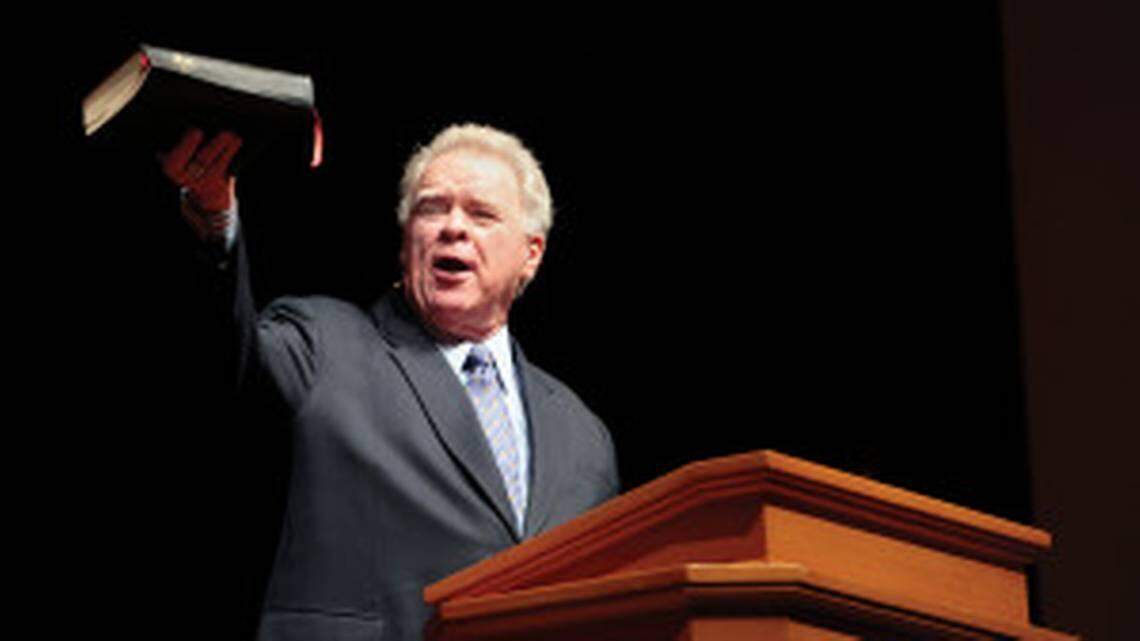 Female members of Southern Baptist churches are signing a letter online calling for evangelical leader Paige Patterson to be removed as president of Southwestern Theological Baptist Seminary over remarks he has made about women.