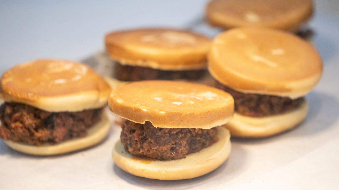 Buc-ee’s is known for brisket, but it also — with respect — serves a decent pulled pork