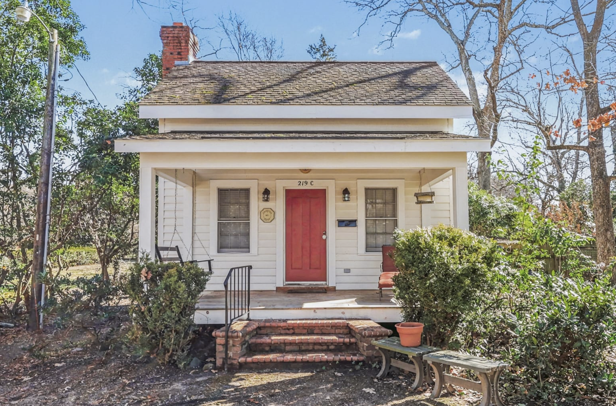 219C McCauley St. (”Andrews House”) in Chapel Hill
