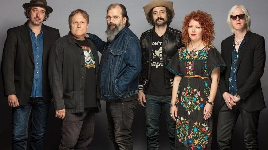 Steve Earle brings his country side to Shakori Hills music festival
