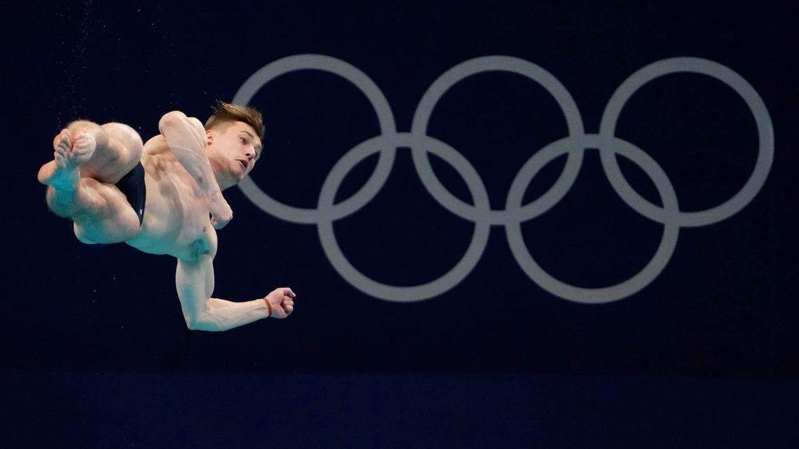 Aug 3, 2021; Tokyo, Japan; Andrew Capobianco (USA) competes in the men’s 3m springboard diving final competition during the Tokyo 2020 Olympic Summer Games at Tokyo Aquatics Centre.