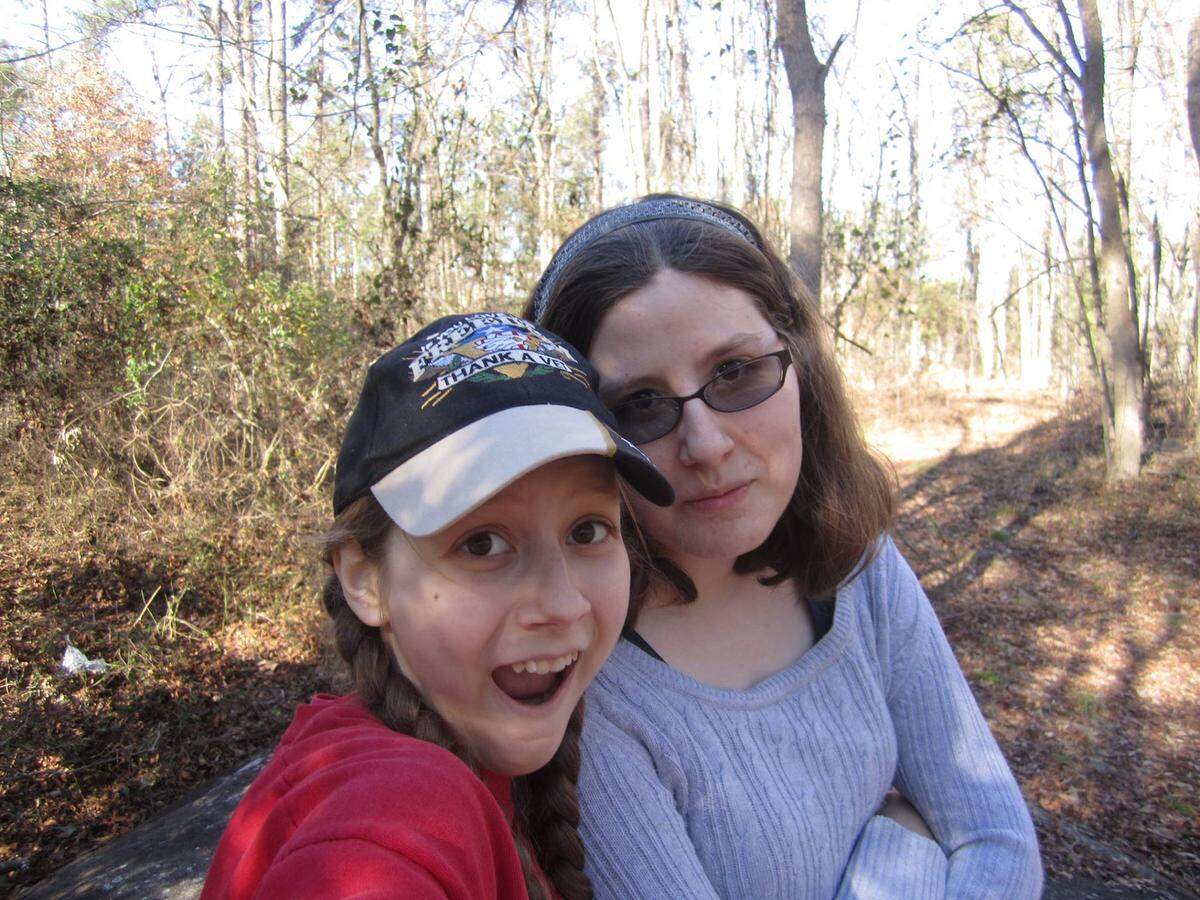 Mary and AnnaLeah Karth.