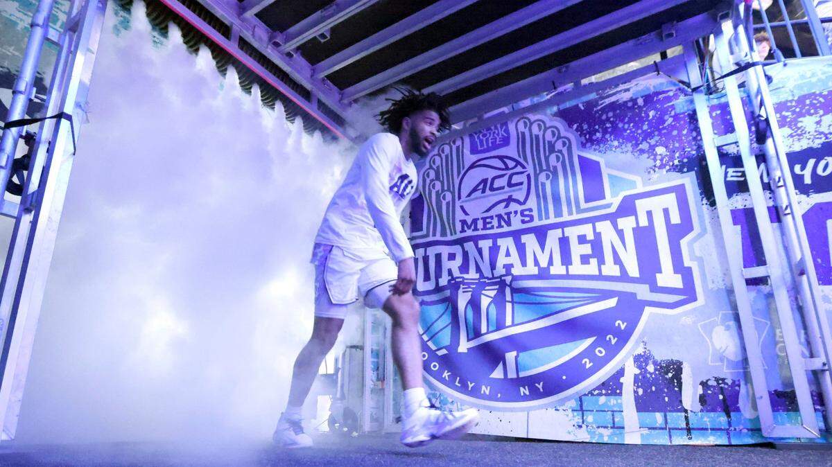 North Carolina’s R.J. Davis takes the floor before UNCs game against Virginia in the quarterfinals of the ACC mens basketball tournament at the Barclays Center in Brooklyn, N.Y., Thursday, March 10, 2022.