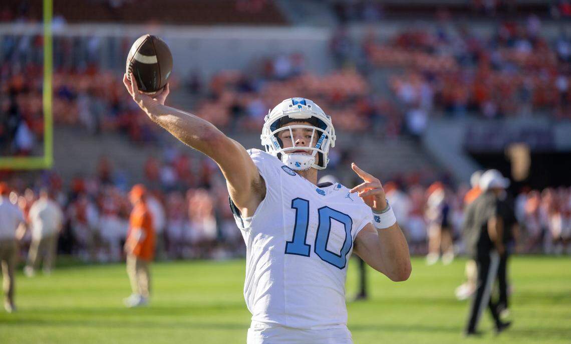 North Carolina quarterback Drake Maye (10) warms up for the Tar Heels’ game, against Clemson on Saturday, November 18, 2023 at Memorial Stadium in Clemson, S.C.