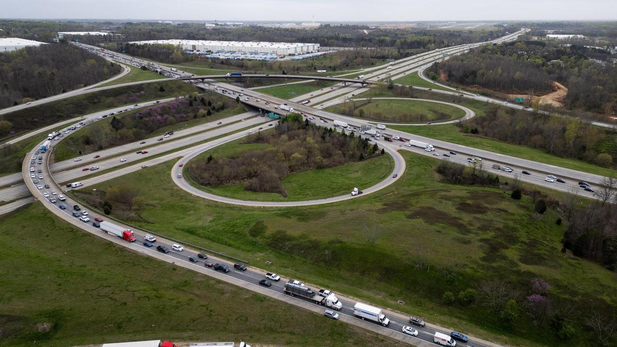An aerial view of Interstate 85 and Interstate 485 during rush hour near Charlotte Douglas International Airport in Charlotte, NC on March 26, 2024. This is one of several major Charlotte area projects on NCDOT’s calendar for construction in the next few years.