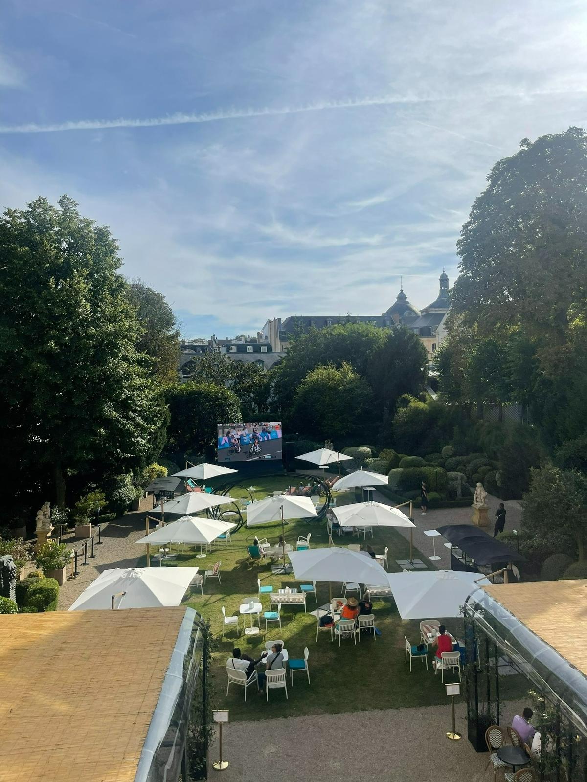 Salon 24 is in the Maison de l’Amérique Latine mansion, which was transformed into an Olympic oasis. The Summer Olympics in Paris, in partnership with On Location, offered hospitality packages that included fine dining, premium seating, entertainment, guest appearances and luxury hospitality lounges. 