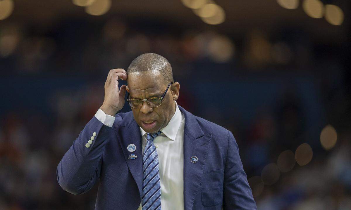 North Carolina coach Hubert Davis reacts late in the second half as VCU cut a 19 point lead to four points, on Thursday, March 18, 2026, during the first round of the NCAA Tournament at Bon Secours Arena in Greenville, S.C.