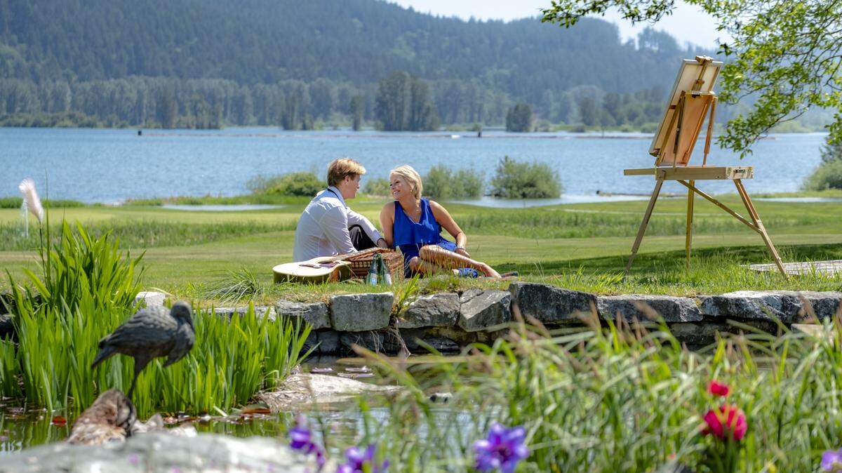 Jack Wagner, left, and Josie Bissett in "Wedding March 4: Something Old, Something New" on the Hallmark Channel.