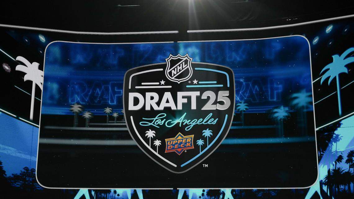 Hurricanes end long day in NHL by trading first-round pick to Blackhawks