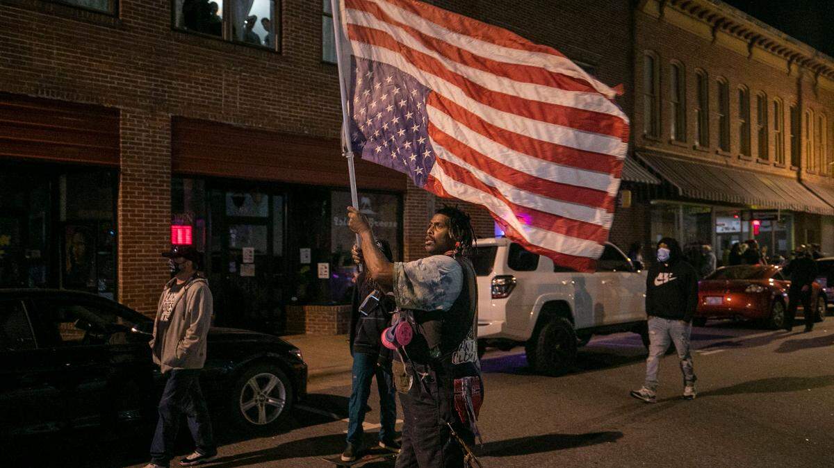 Expanded gallery: 50 of our favorite News & Observer photos of 2021