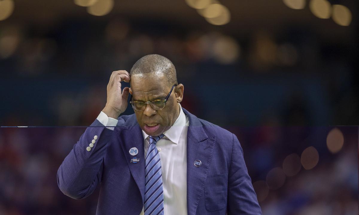 North Carolina coach Hubert Davis reacts late in the second half as VCU cut a 19 point lead to four points, on Thursday, March 18, 2026, during the first round of the NCAA Tournament at Bon Secours Arena in Greenville, S.C.