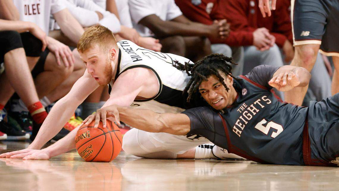Wake Forest’s Cameron Hildreth (2) and Boston College’s DeMarr Langford Jr. (5) go for the loose ball during Boston College’s 82-77 overtime victory over Wake Forest in the second day of the ACC men’s basketball tournament at the Barclays Center in Brooklyn, N.Y., Wednesday, March 9, 2022.