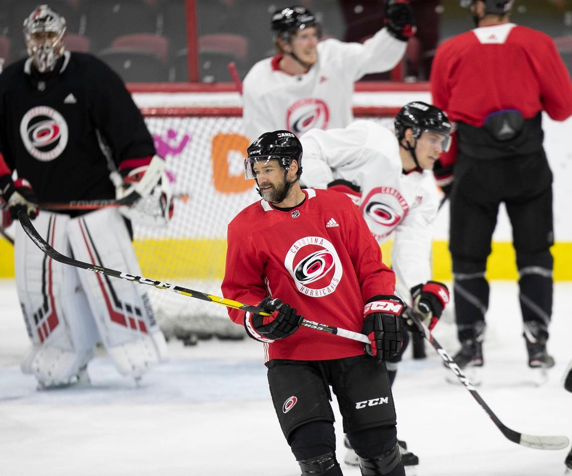 Carolina Hurricanes captain Justin Williams (14) and his teammates work on the power play during practice on Monday, May 13, 2019 at PNC Arena in Raleigh, N.C.