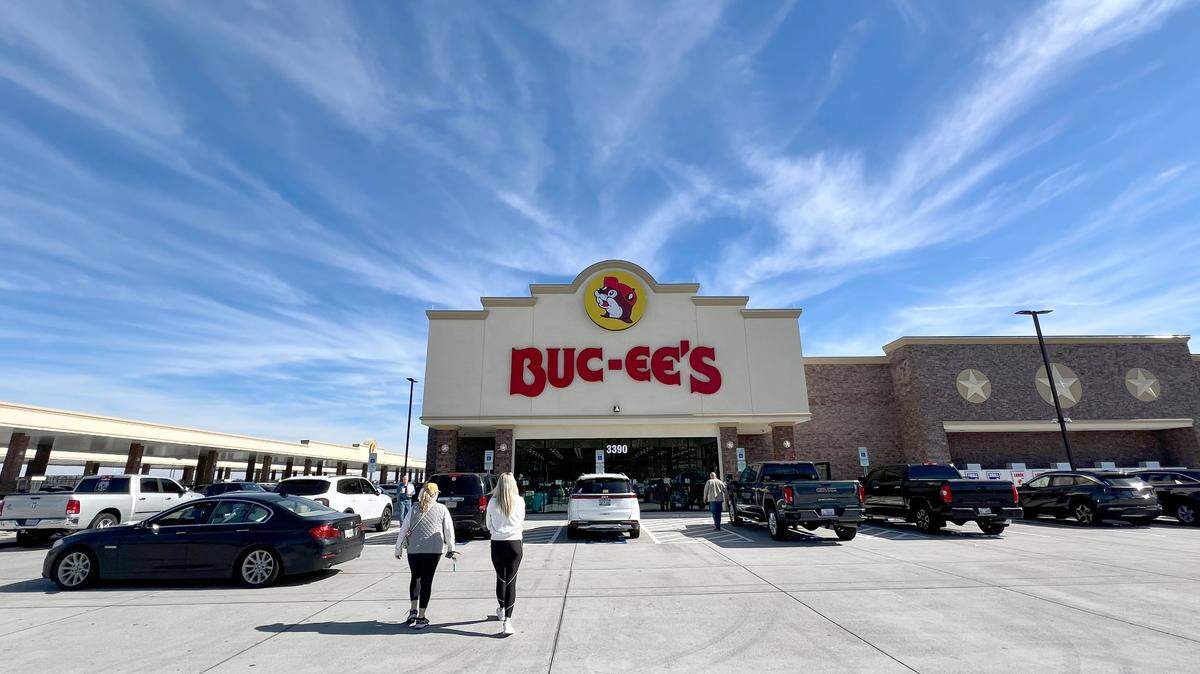 Buc-ee’s delays opening of 1st NC travel center. More stores are planned.