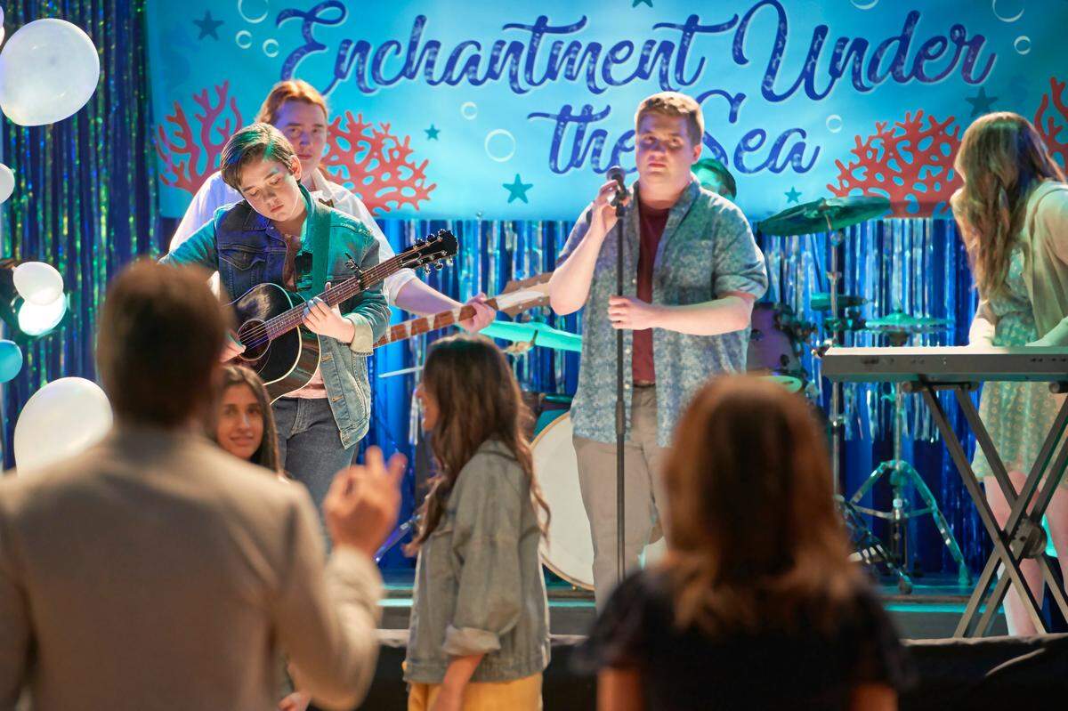 A scene from the new Hallmark movie “Sweet Carolina,” which is set in the town of New Hope, North Carolina.