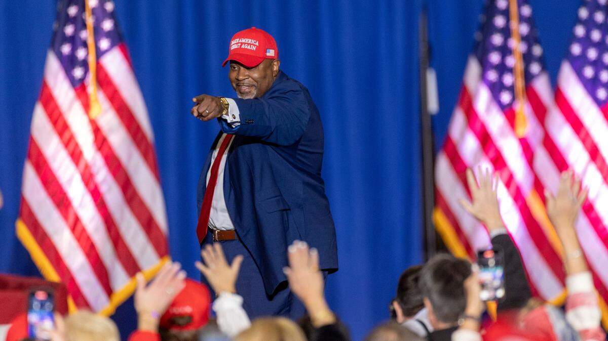 Lt. Gov. Mark Robinson made a series of sexually explicit and racist comments on an adult website’s forum, according to reporting by CNN. Democrats are now working to tie candidates up and down the ballot to Robinson.