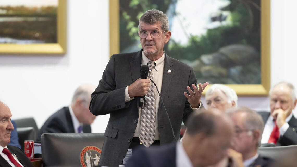 NC House backs plan to suspend judges without pay mid-investigation