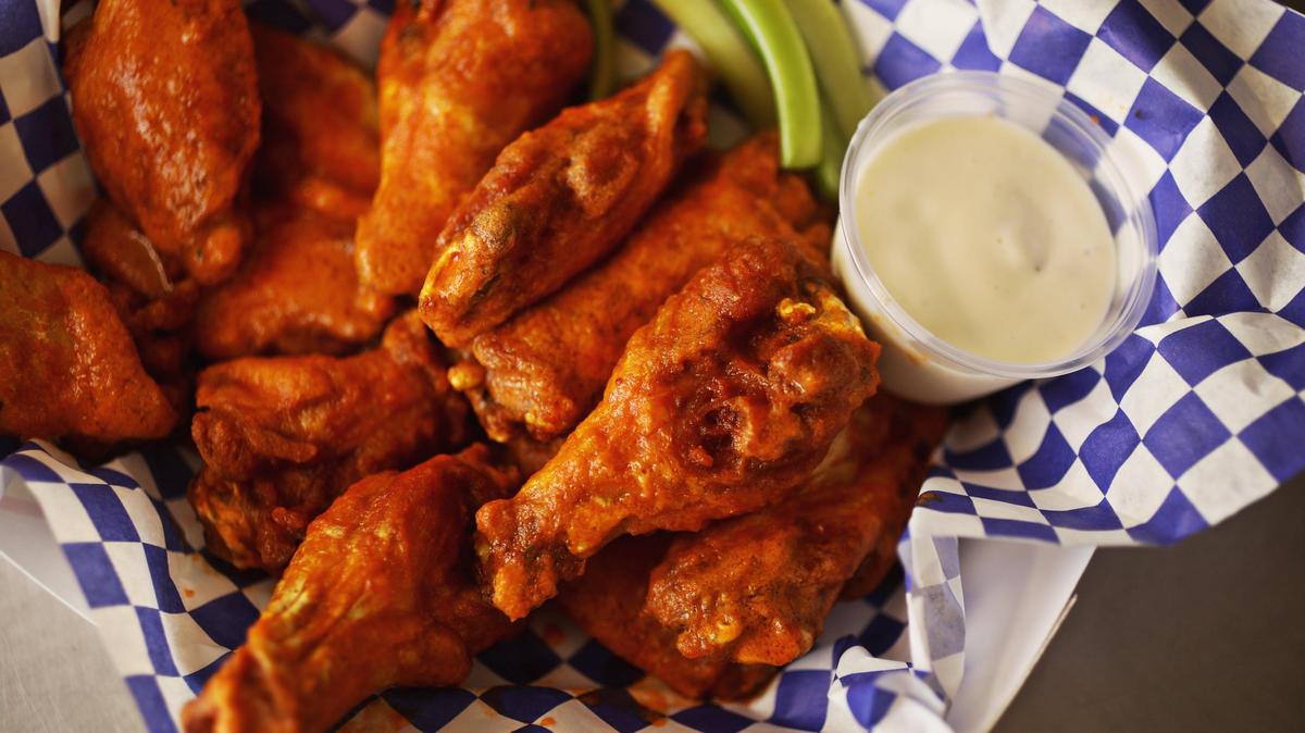 Buff-O-LinaÕs wings are juicy and crispy and served with your choice of seven sauces.