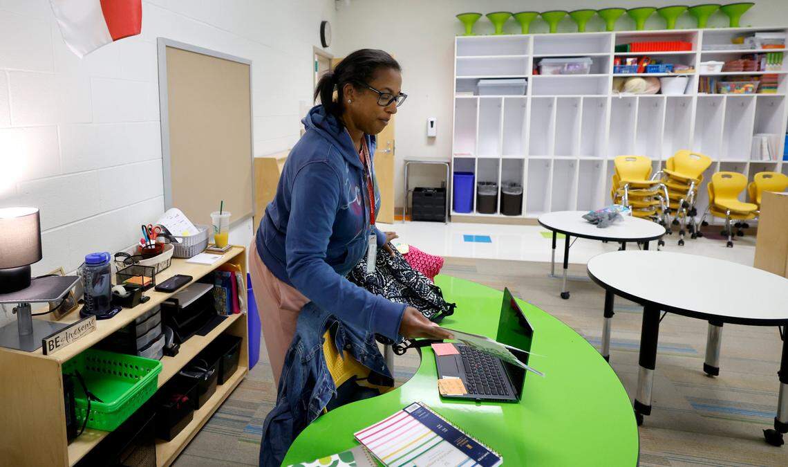 Kindergarten assistant Alesha Hinson unpacks at Beaverdam Elementary School in Raleigh, N.C., Wednesday, August 23, 2023.