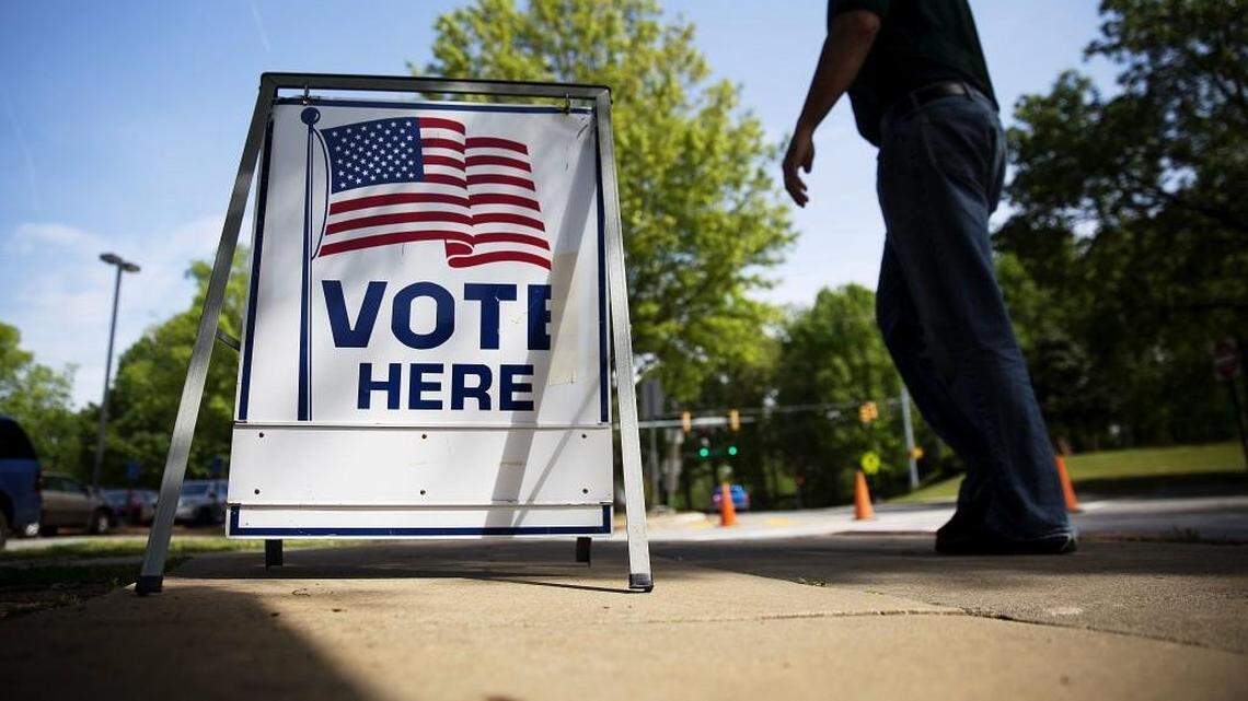 ‘We need to save our democracy.’ NC lawmakers rally for voting rights legislation.