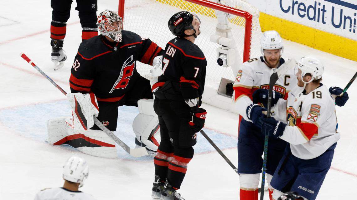Panthers throttle Hurricanes in Game 2, Carolina in 0-2 series hole to Florida