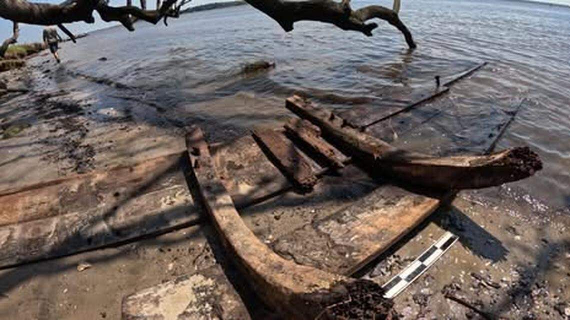 Part of the ship suspected to be La Fortuna is out of the water. More than 40 pieces of timber were collected as part of an “emergency recovery” to save the wood from erosion and other threats. 