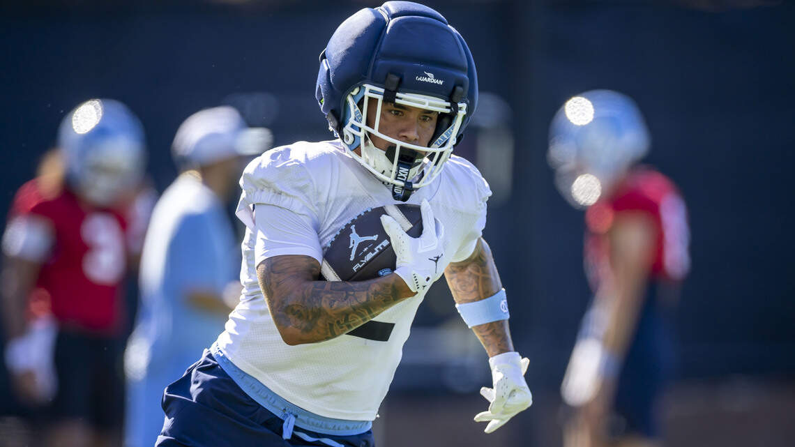 How UNC receiver Trech Kekahuna adds ‘dog mentality’ to Tar Heels offense