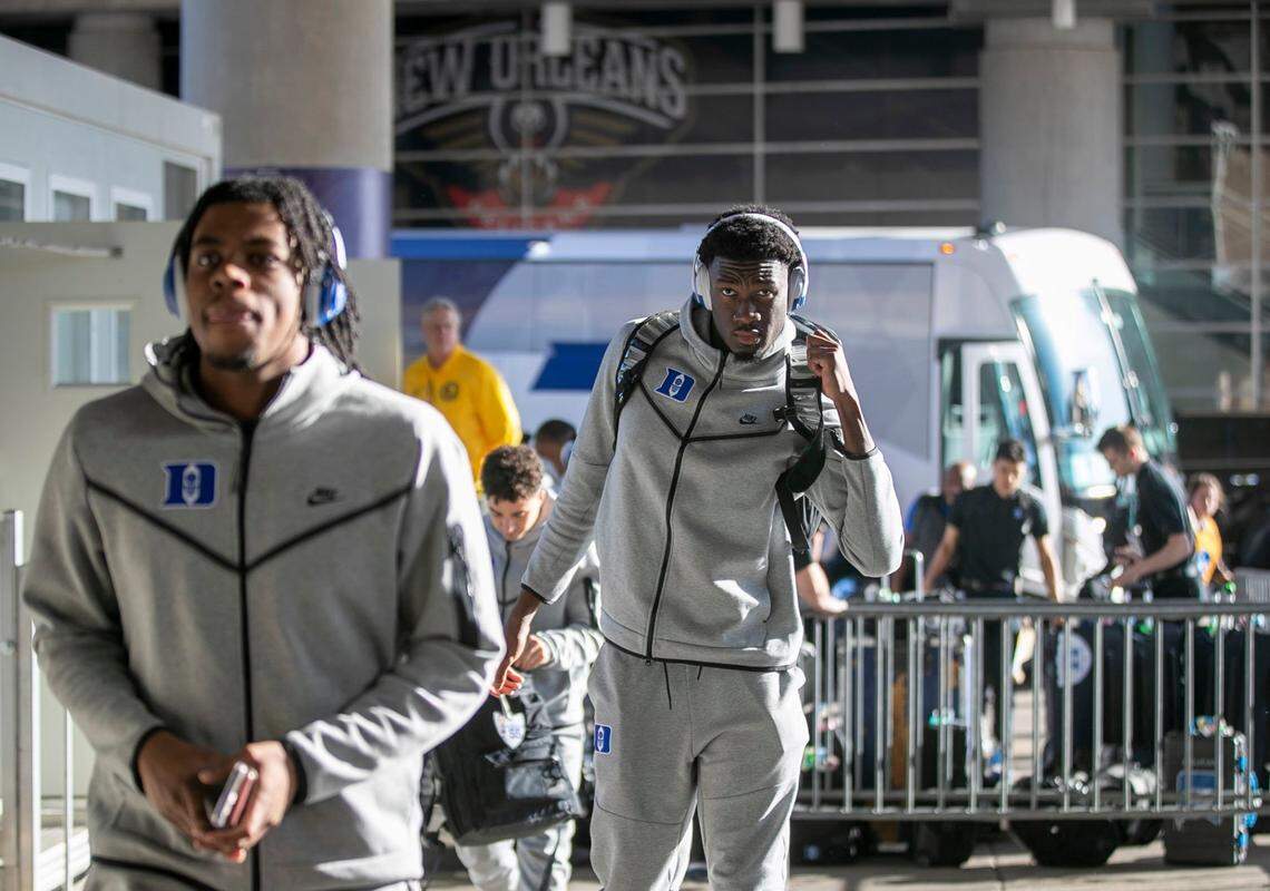 Dukes Mark Williams (15) arrives for the NCAA Final Four semi-final game against North Carolina on Saturday, April 2, 2022 at Caesars Superdome in New Orleans, La.