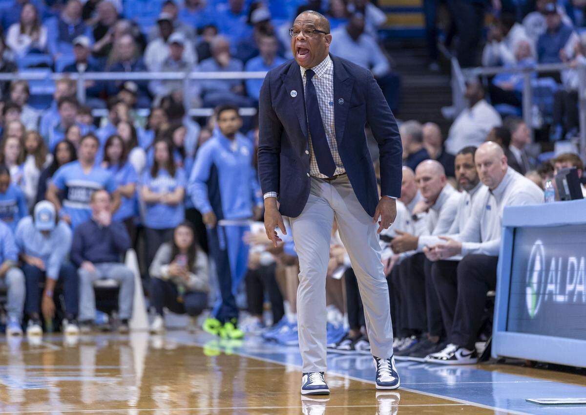 North Carolina coach Hubert Davis directs his team in the first half against East Tennessee State on Tuesday, December 16, 2025 at the Smith Center in Chapel Hill, N.C.