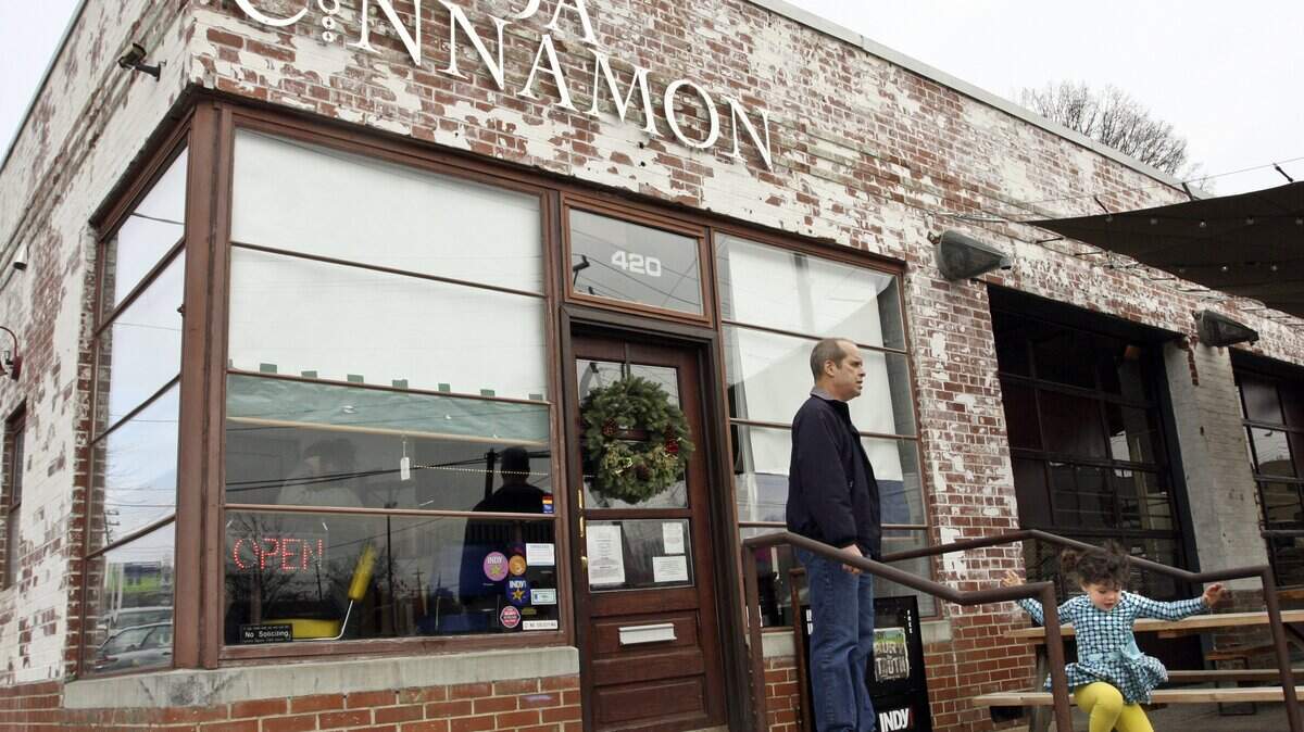 The Geer Street Cocoa Cinnamon will shut off its public wifi after 6 p.m. on Friday and Saturday nights, hoping to create a more social vibe.