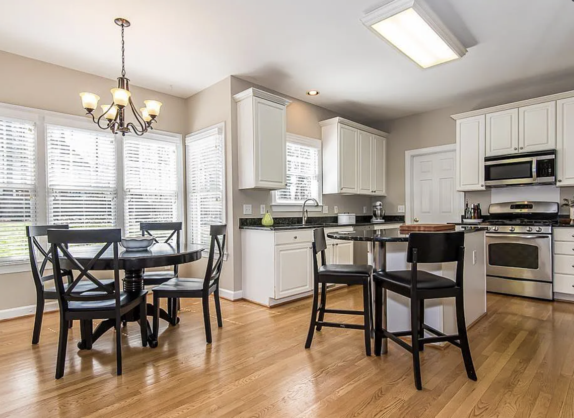 202 Oak Island Dr, Cary, 27513