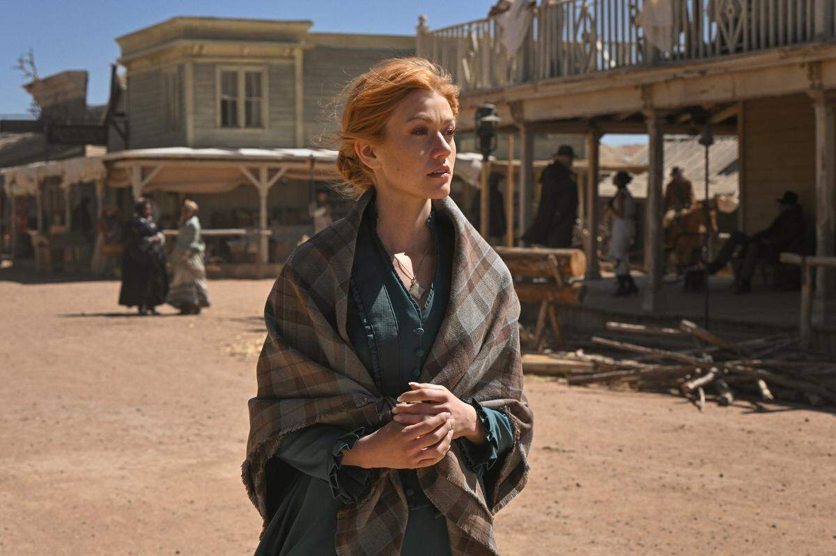 Katherine McNamara as Abby Walker in The CW series “Walker Independence.”