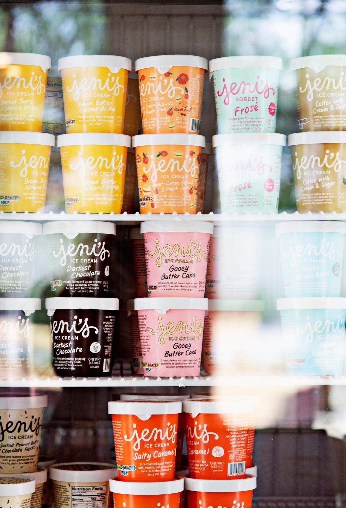 Jeni’s recently opened a “scoop shop” in downtown Durham’s Brightleaf Square. They sell a variety of flavors in pints with dairy and non-dairy options.
