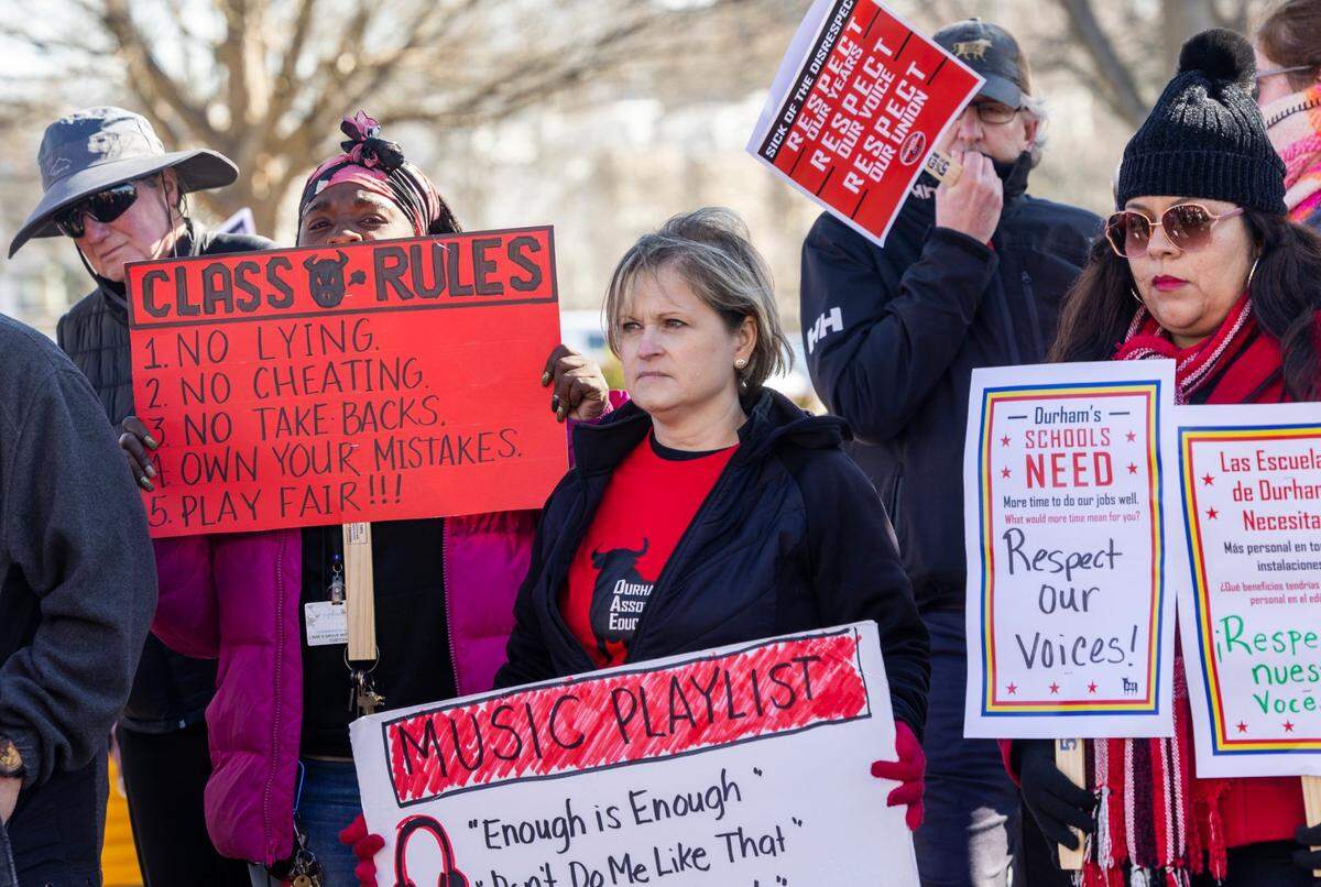 Durham Public Schools staff, parents and community members demonstrated outside the school district’s downtown Durham building on Feb. 5, 2024 after salary issues plunged the district into chaos.